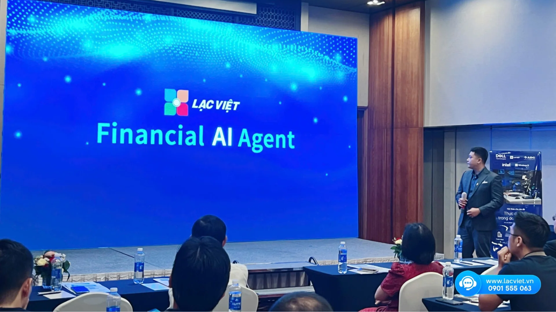 Lạc Việt Financial AI Agent