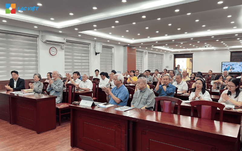 Sự kiện ra mắt ứng dụng XuavaNay thu hút đông đảo người tham dự quan tâm đến lĩnh vực văn hóa lịch sử, công nghệ