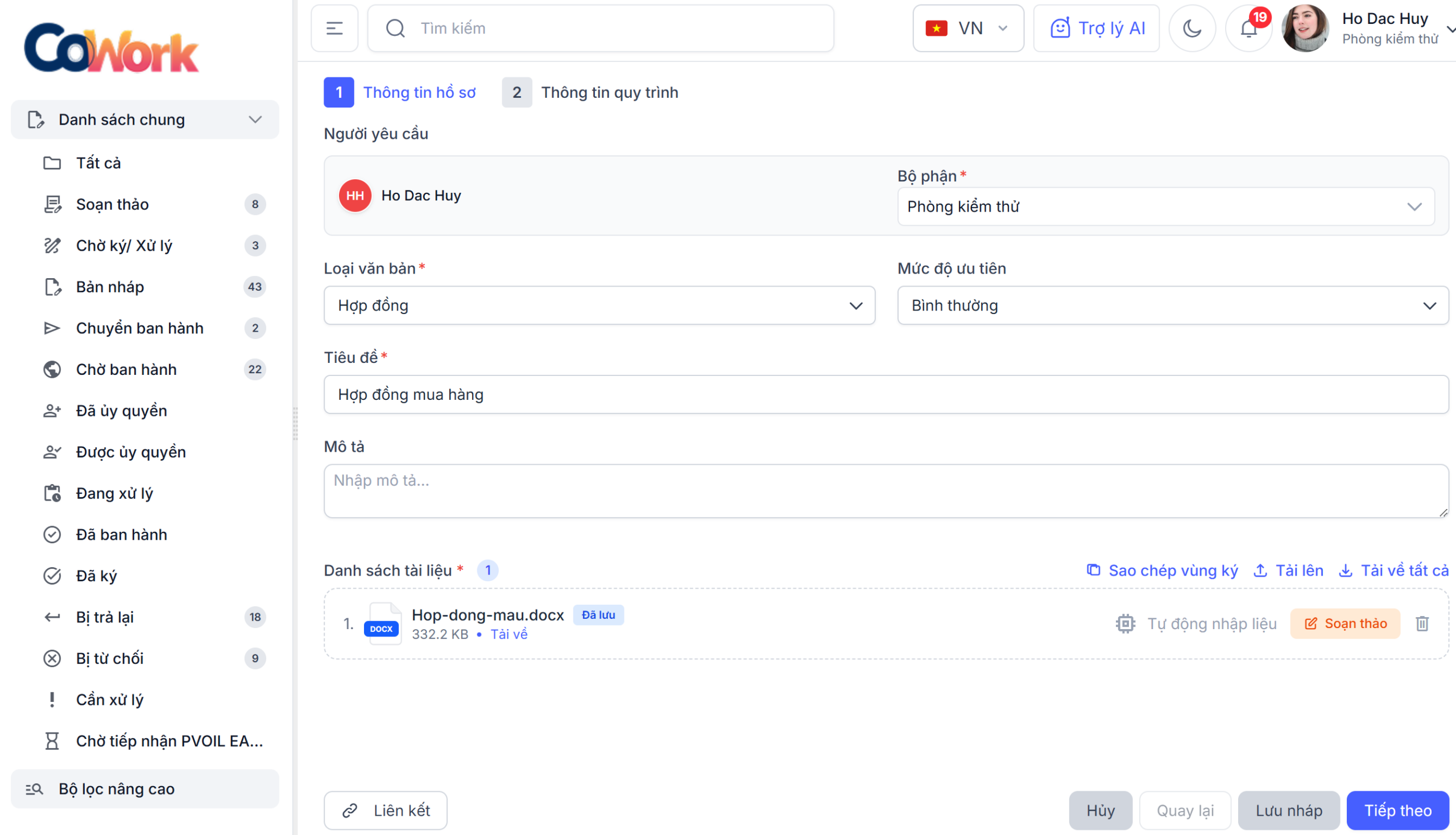 UI biểu mẫu CoWork: người yêu cầu, bộ phận, loại văn bản, mức độ ưu tiên và tài liệu đính kèm